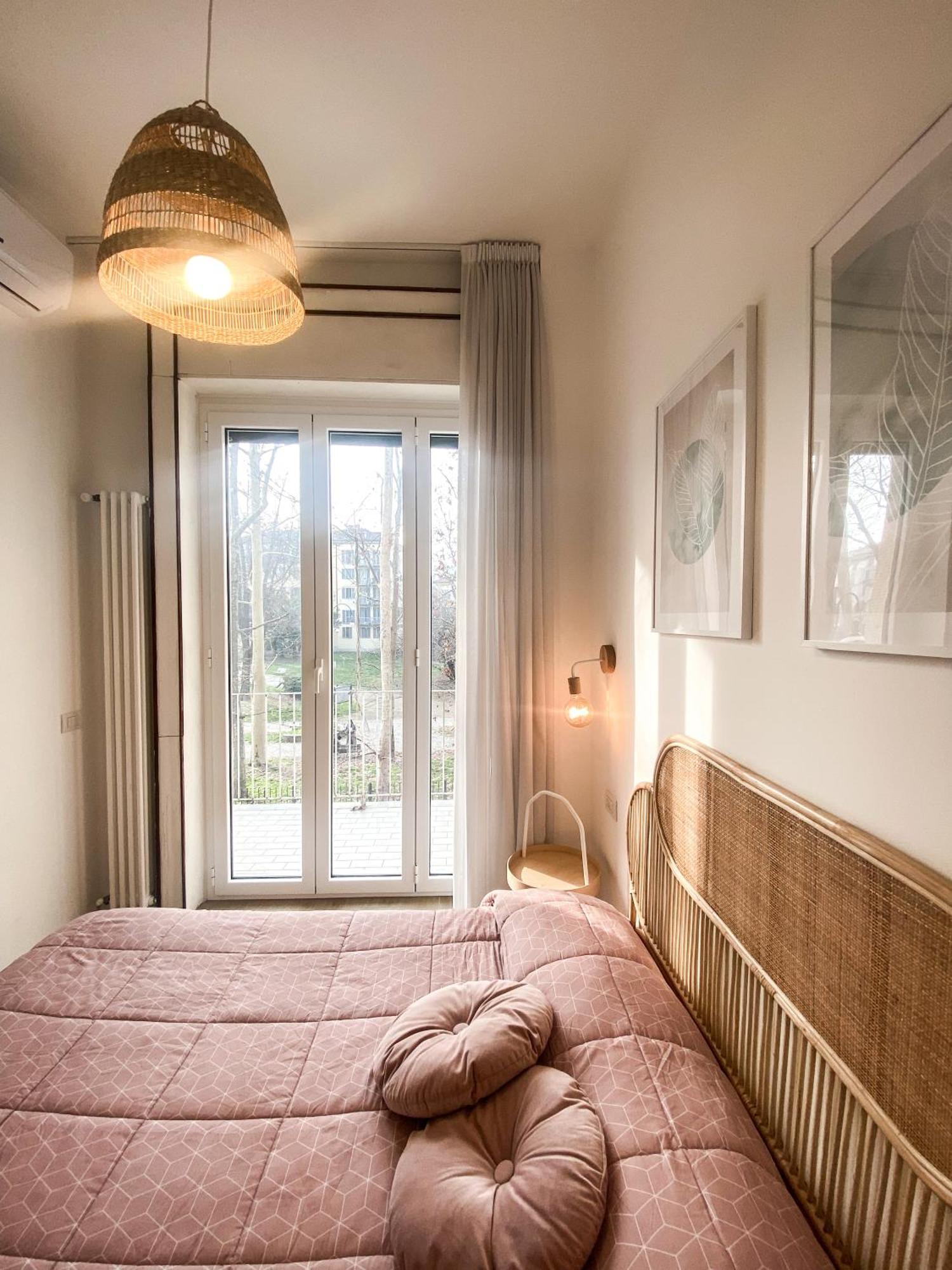 Molino Cozy Apartment With Park View In Downtown Milano ภายนอก รูปภาพ