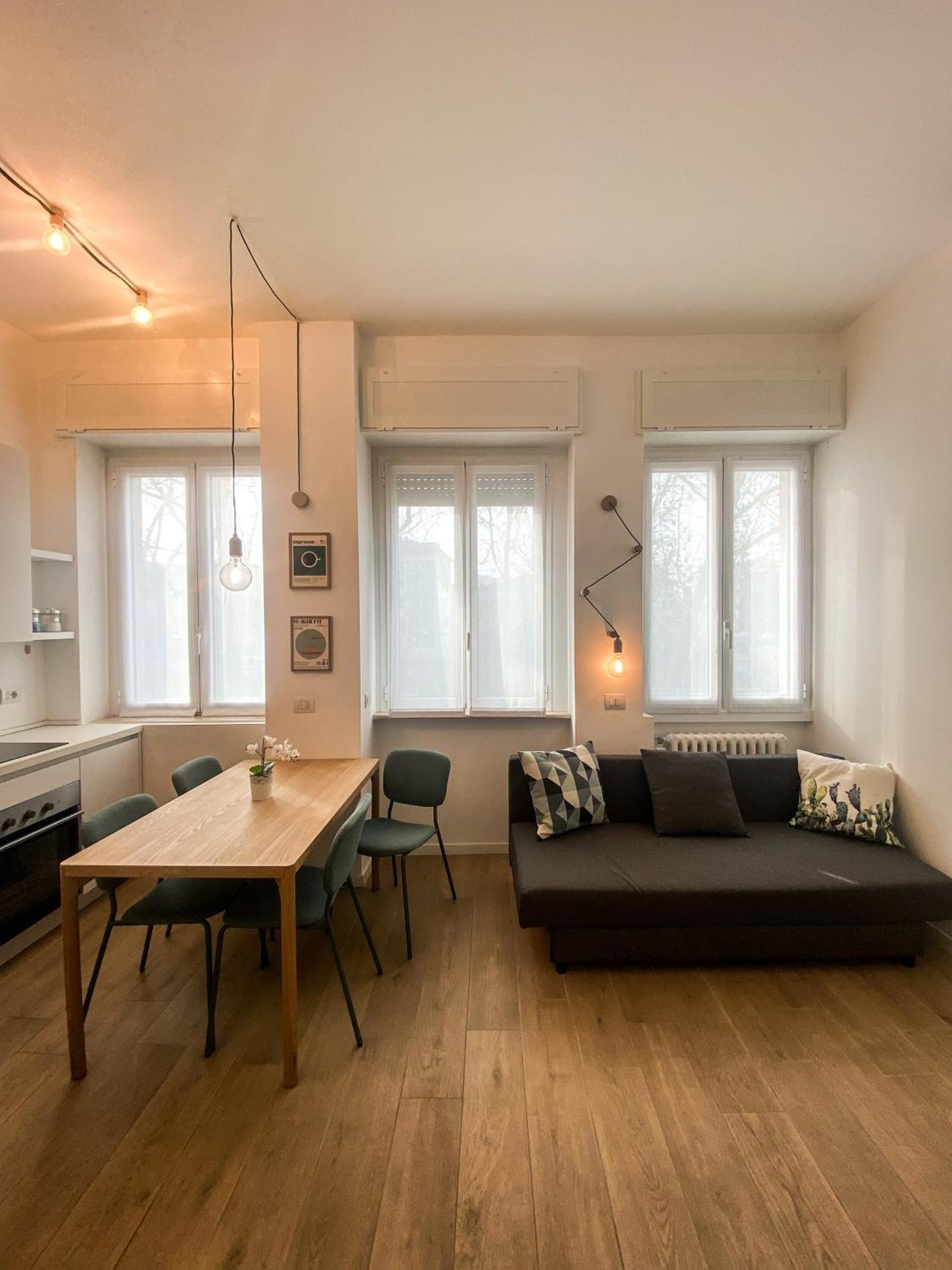 Molino Cozy Apartment With Park View In Downtown Milano ภายนอก รูปภาพ